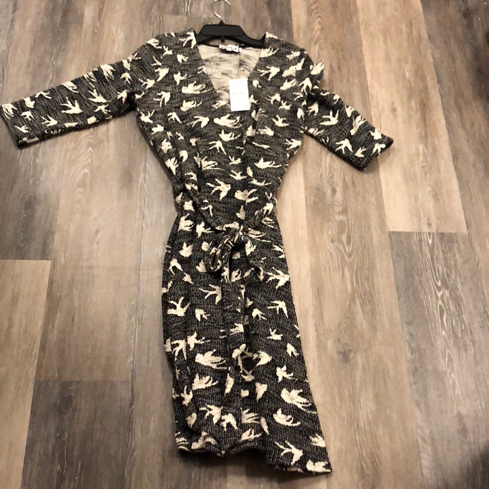 Leota wrap dress with bird pattern
